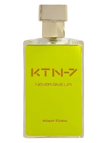 Frasco de KTN-7 Never Give Up! — Kürşat Türker