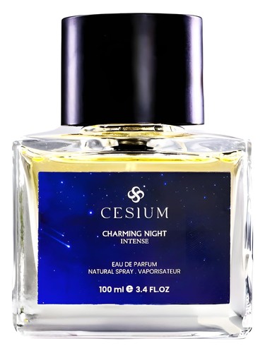 Frasco de Charming Night Intense Eau De Parfum — Cesium