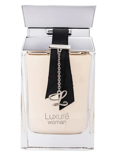 Frasco de Rava Luxuré, de Lattafa Perfumes