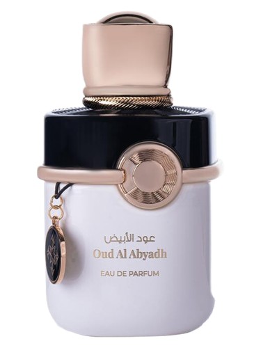 Frasco de Oud Al Abyadh, de Azha Perfumes
