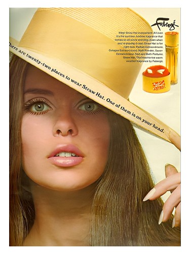 Frasco de Faberge Straw Hat, de Brut Parfums Prestige
