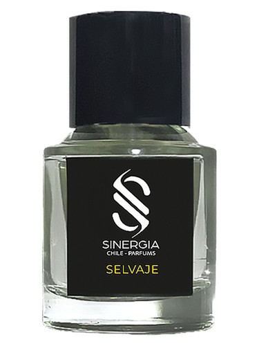 Frasco de Selvaje, de Sinergia Parfums