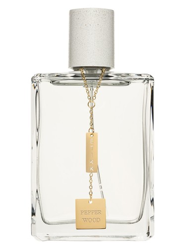 Frasco de Pepper Wood, de ETIKK Fragrances