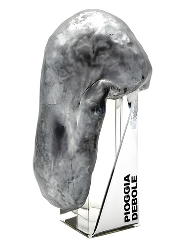 Frasco de Pioggia Debole Extrait de Parfum, de Filippo Sorcinelli
