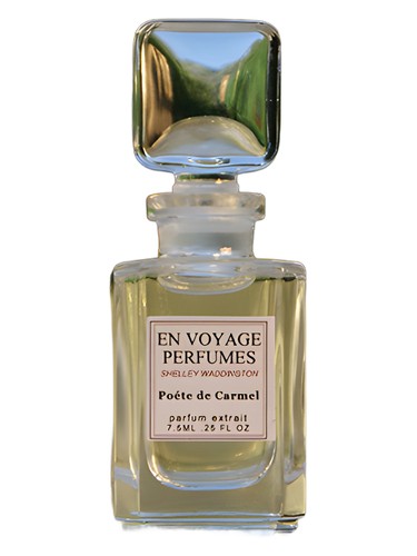 Frasco de Poete de Carmel, de En Voyage Perfumes