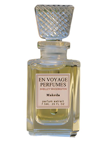 Frasco de Makeda — En Voyage Perfumes