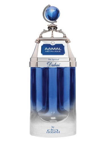 Frasco de Aamal Metallique, de The Spirit of Dubai
