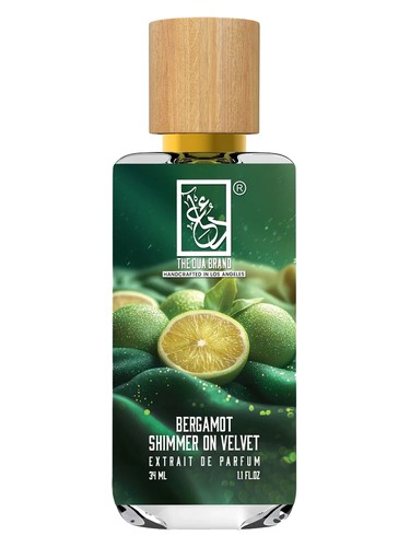Frasco de Bergamot Shimmer On Velvet, de The Dua Brand
