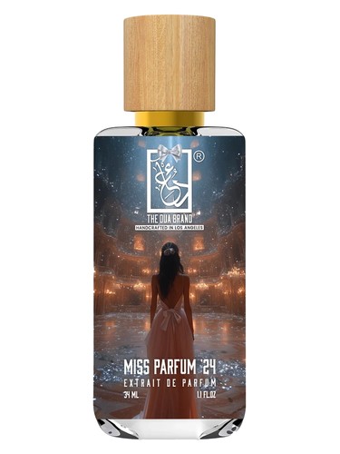 Frasco de Miss Parfum '24, de The Dua Brand