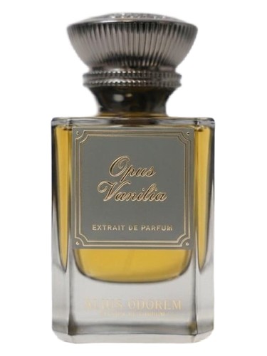 Frasco de Opus Vanilla, de Alius Odorem