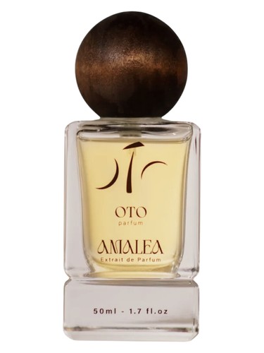 Frasco de Amalea — OTO Parfum
