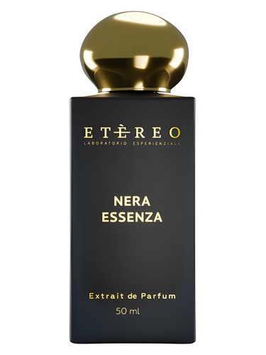 Frasco de Nera Essenza, de Etereo