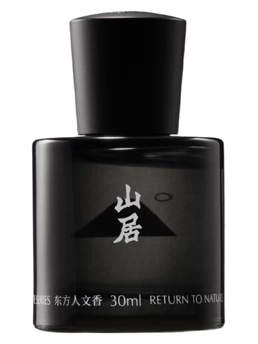 Frasco de Former Residence 山居, de Black Paw