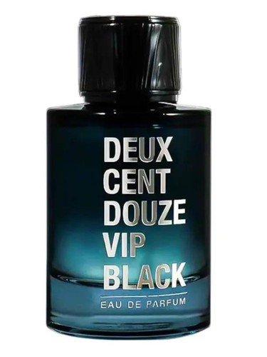 Frasco de Deux Cent Douze VIP Black, de Fragrance World