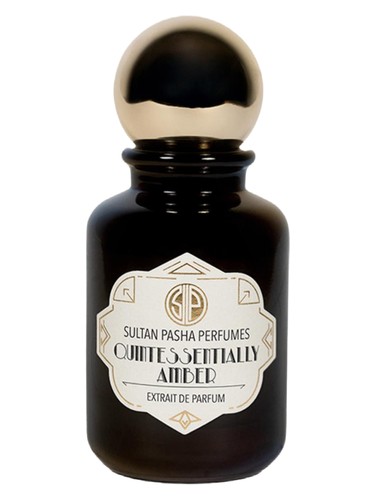 Frasco de Quintessentially Amber, de Sultan Pasha Perfumes