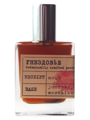 Frasco de No.9 Darkwood — Gnezdovje Parfumerie