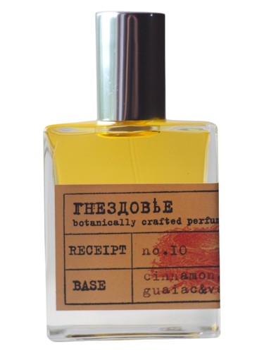 Frasco de No.10 Rathausplatz — Gnezdovje Parfumerie