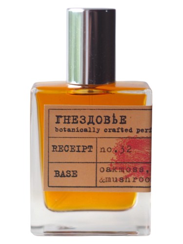 Frasco de No.32 Parus Major — Gnezdovje Parfumerie