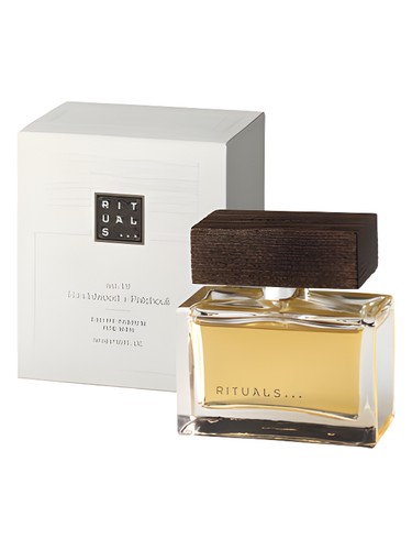 Frasco de No. 19 Sandal Wood & Patchouli, de Rituals