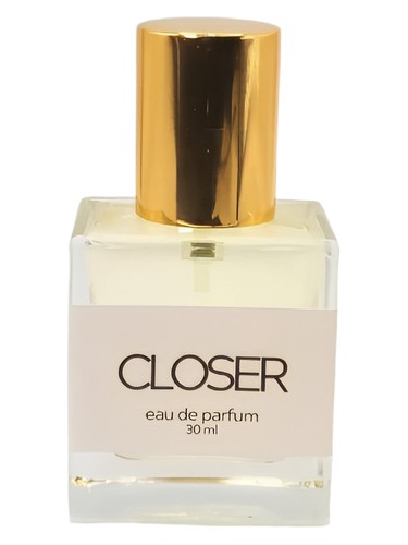 Frasco de Closer, de Maison des Animaux Fragrances