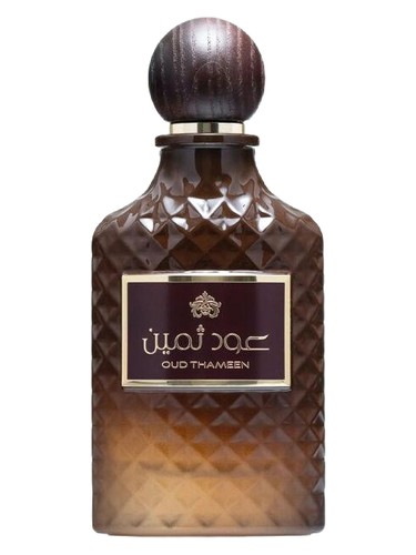 Frasco de Oud Thameen — Lattafa Perfumes