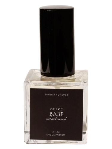 Frasco de Eau de Babe Coconut and Oud, de Sunday Forever