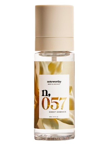 Frasco de Sweet Embrace (n,057), de Noteworthy