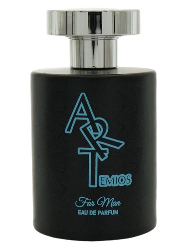 Frasco de For Man, de Artemios