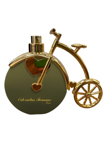 Frasco de Odoratus Femme Luxe, de Mont’Anne Parfums