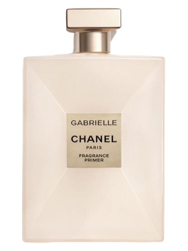 Frasco de Gabrielle Fragrance Primer, de Chanel