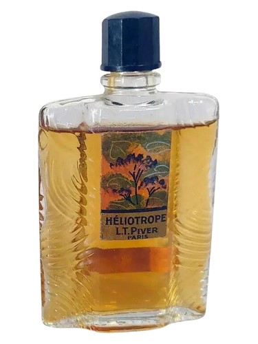 Frasco de Héliotrope, de L.T. Piver