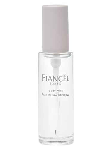 Frasco de Pure Mellow Shampoo, de Fiancée