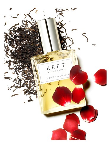 Frasco de Kept, de MCMC Fragrances