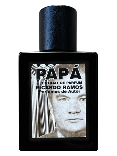 Frasco de PAPÁ — Ricardo Ramos Perfumes de Autor
