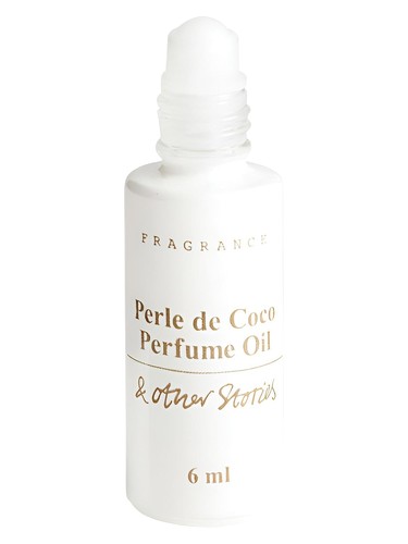Frasco de Perle de Coco Perfume Oil, de And Other Stories
