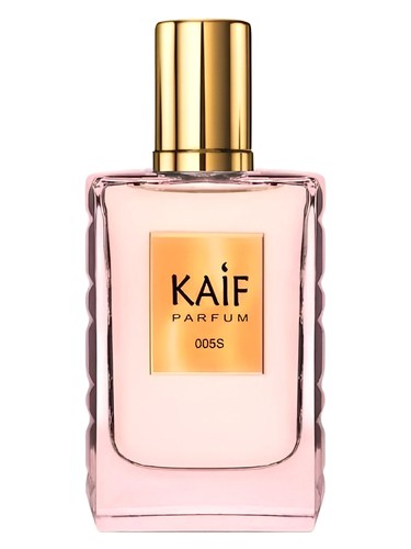 Frasco de Cherry Smoke, de Kaif Parfum