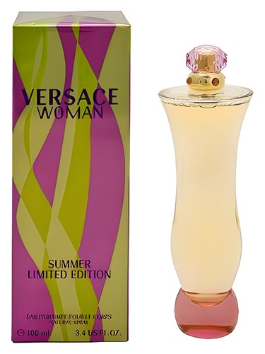 Frasco de Versace Woman Summer, de Versace