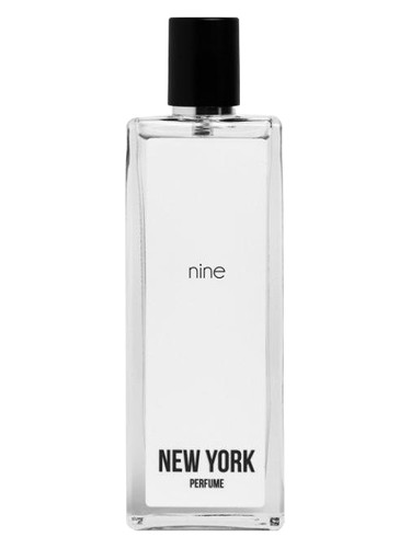 Frasco de New York Perfume Nine, de Parfums Constantine