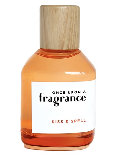 Frasco de Kiss & Spell, de Once Upon a Fragrance