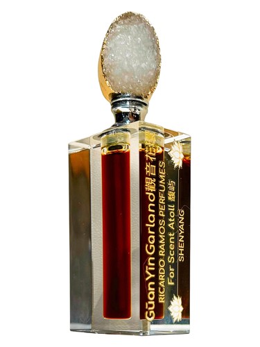 Frasco de Gūan Yīn Garland/Celestial Attar — Ricardo Ramos Perfumes de Autor
