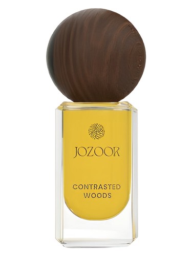 Frasco de Contrasted Woods Perfume Oil, de Jozoor