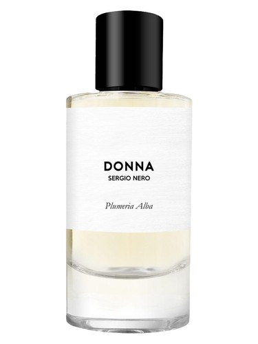 Frasco de Plumeria Alba, de Sergio Nero
