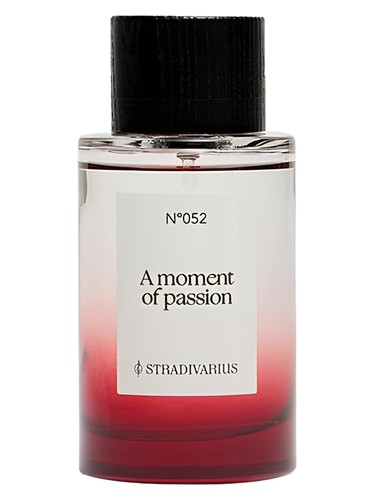 Frasco de N°052 A moment Of Passion, de Stradivarius