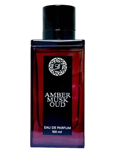 Frasco de Amber Musk Oud, de Louis Cardin