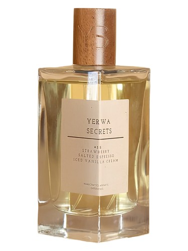 Frasco de #55 Strawberry Salted Espresso Iced Vanilla Cream, de Yerwa Secrets