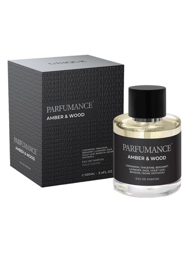 Frasco de AMBER & WOOD, de Unique Art Parfum