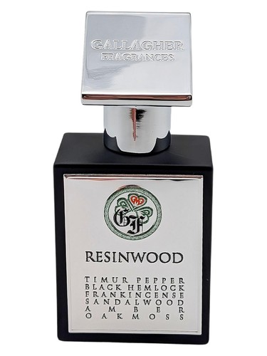 Frasco de Resinwood — Gallagher Fragrances