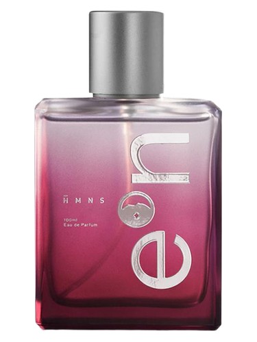 Frasco de Essence of the Night, de HMNS