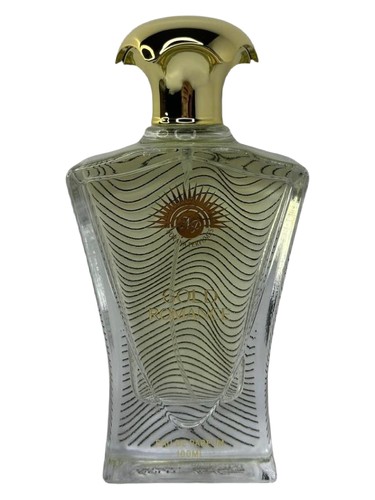 Frasco de Gold Romance, de Norana Perfumes