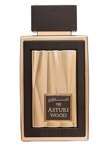 Frasco de Asturi Wood, de Le Bonheur Perfumes